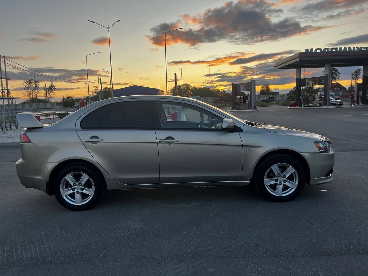 Mitsubishi Lancer: фото владельца