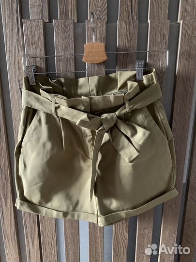 Шорты Mohito 34 хаки