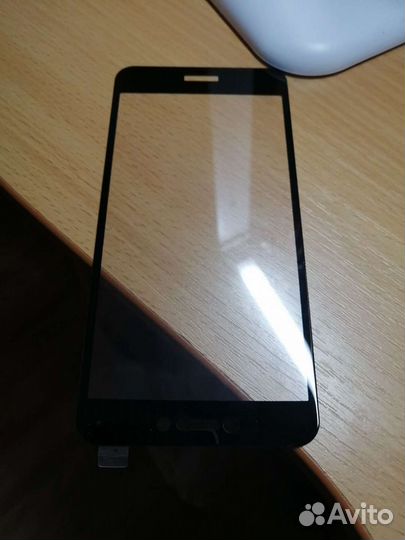 Стекло на Honor 8 Lite