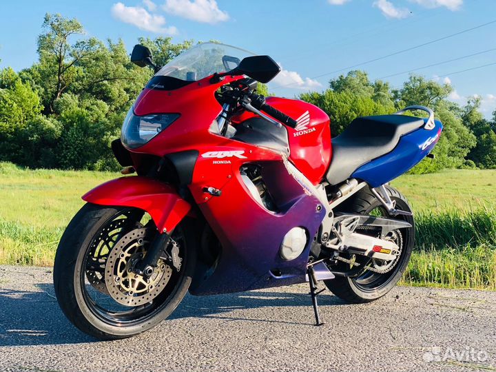 Honda cbr 600 F4