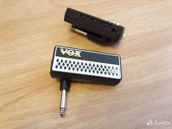 Комбик Vox Amplug 2 Lead (Япония)