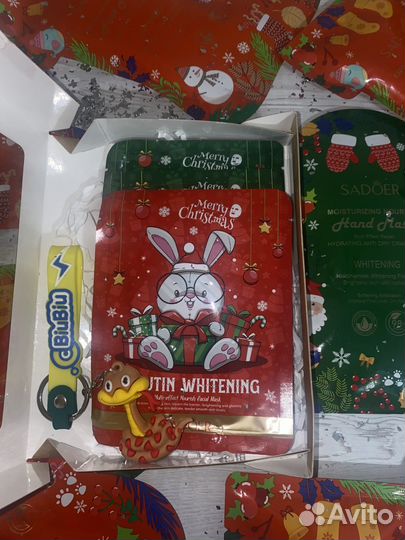 Новогодние наборы подарочные