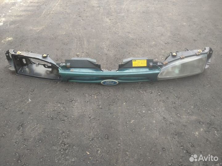 Блок фара левая Ford Mondeo 1 1992-1996