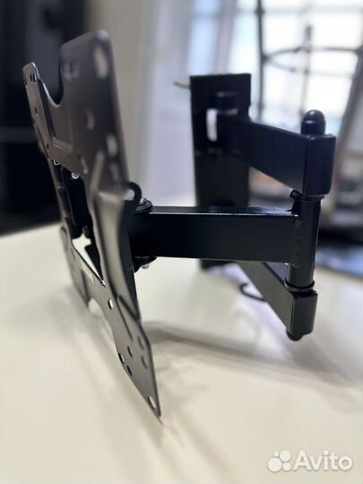 Кронштейн для телевизора до 43 дюймов