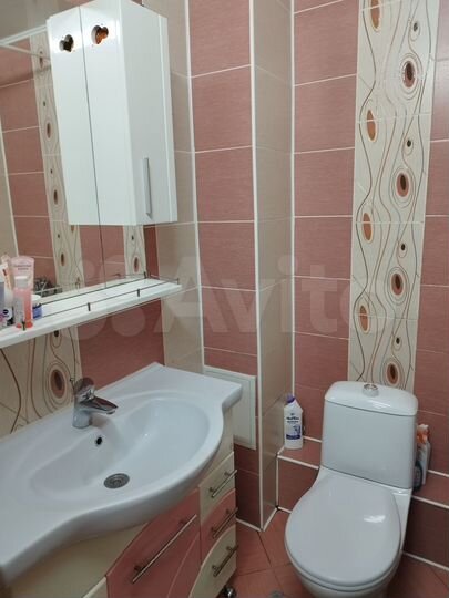 1-к. квартира, 42 м², 1/5 эт.