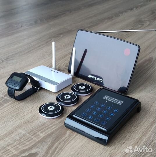 Кнопка вызова официанта комплект с часами и табло