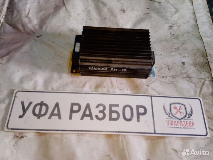 Усилитель магнитолы 4,8 Porsche Cayenne 2003