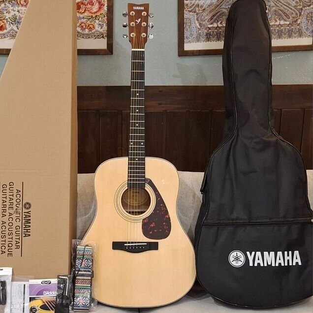 Yamaha F370 Новая + Комплект. Акустическая гитара