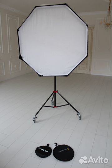 Комплект Фотооборудования Godox для фотостудии