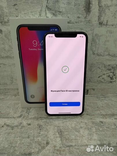 iPhone X, 64 ГБ