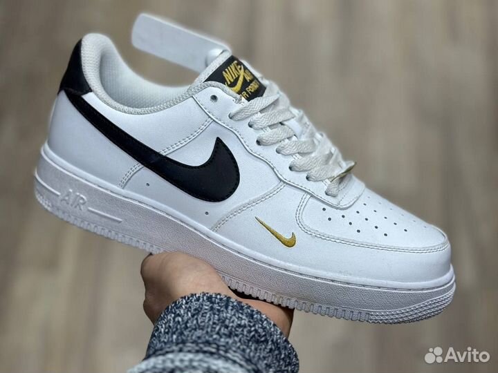 Кроссовки Nike Air Force 1