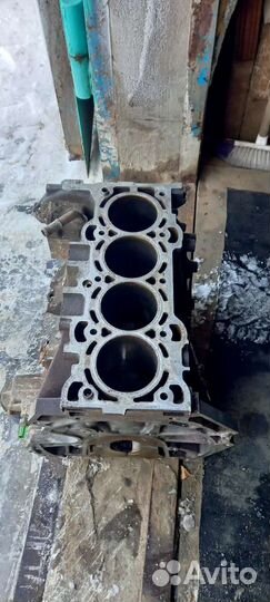Блок двигателя на форд 2 литра