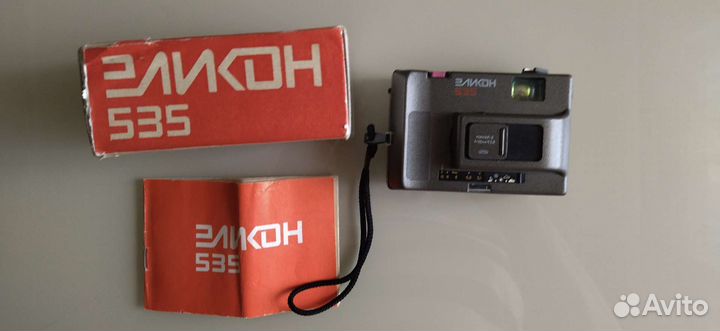 Пленочный фотоаппарат Эликон