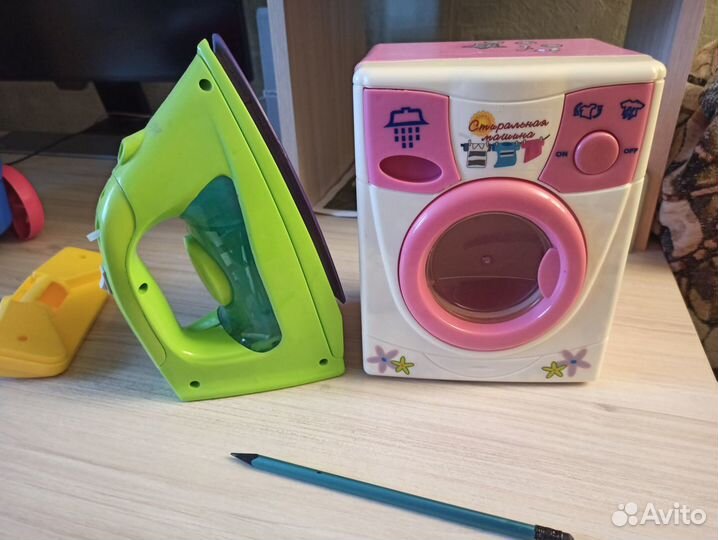 Музыкальные игрушки, пылесос, стиральная машина