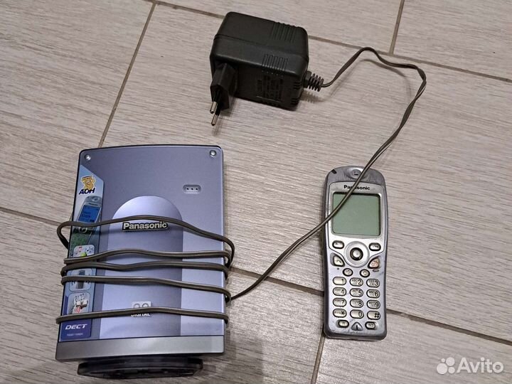 Радиотелефон panasonic