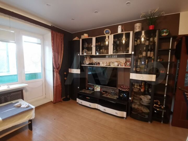 3-к. квартира, 70,4 м², 6/10 эт.