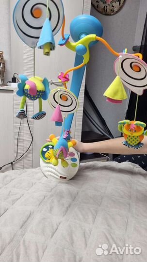 Мобиль на кроватку tiny love