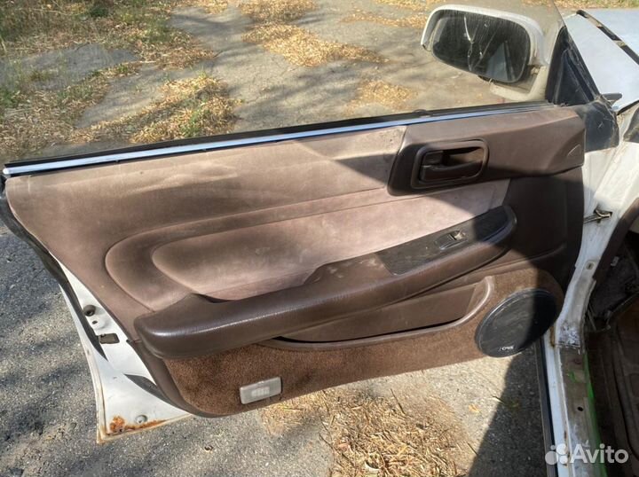 Дверные обшивки Toyota Chaser X80