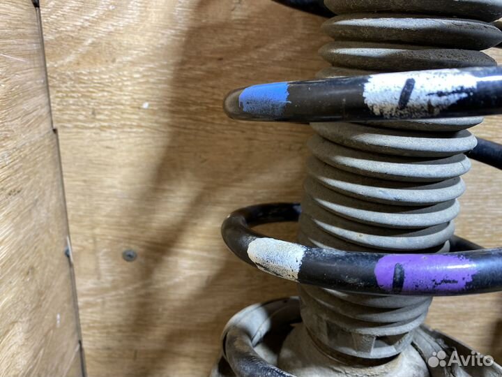 Комплект передних стоек Citroen Berlingo B9 ST218