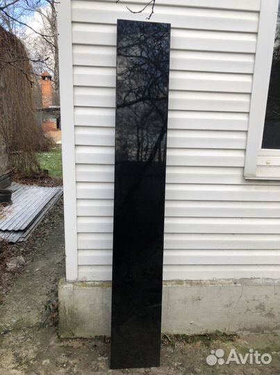 Навесные лакированные полки