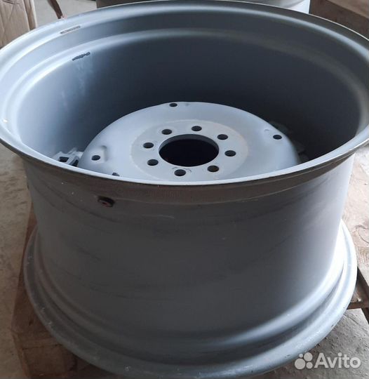 Диск основного заднего колеса на трактор Deutz