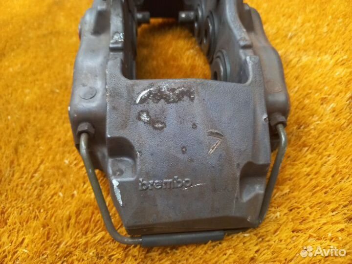 Суппорт передний левый Volkswagen Touareg 7L AXQ