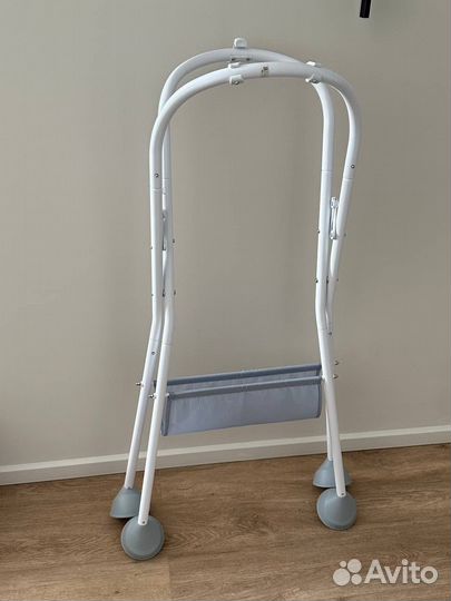 Ванночка для купания новорожденного