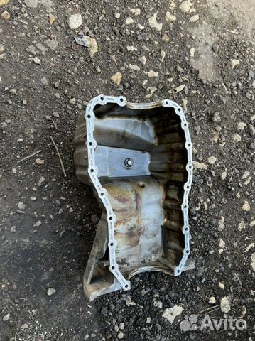 Renault K7M поддон двигателя