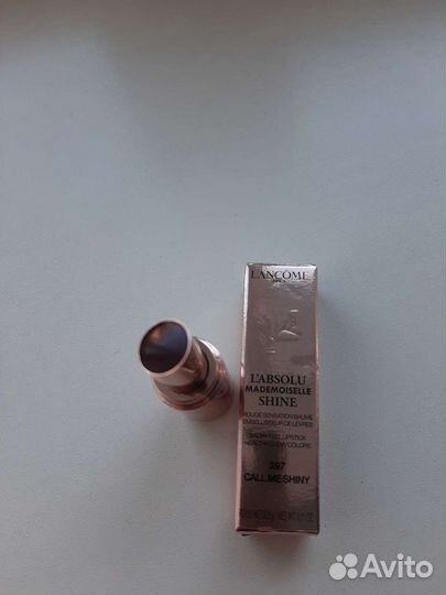 Lancome помада