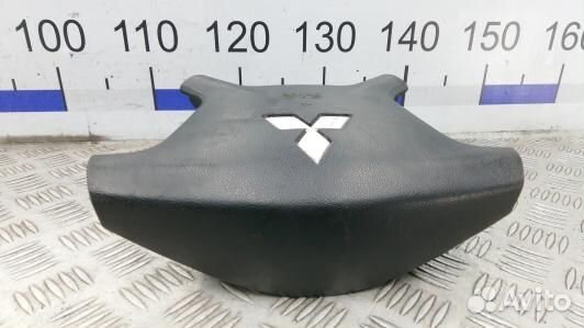 Подушка безопасности водителя mitsubishi pajero 4