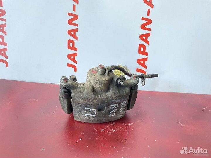 Суппорт передний левый Honda Stepwgn RK1 RK5 RK2