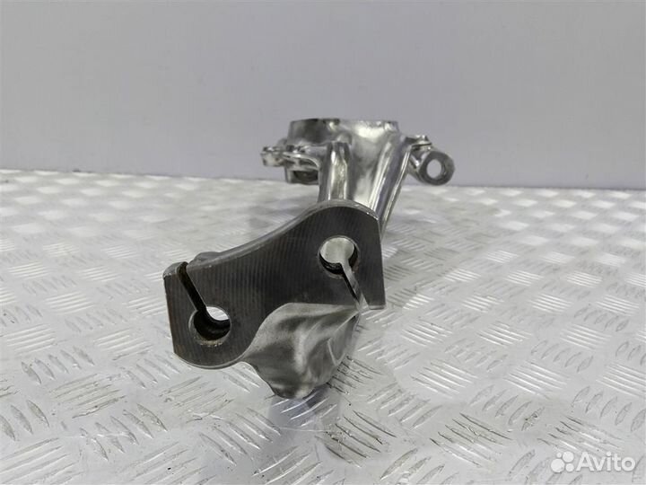 4G0407241C Кулак поворотный левый Audi A7 4G