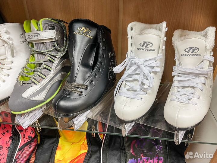 Коньки женские фигурные