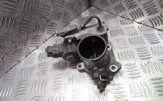 Дроссельная заслонка дизельная toyota RAV 4 ZCA2