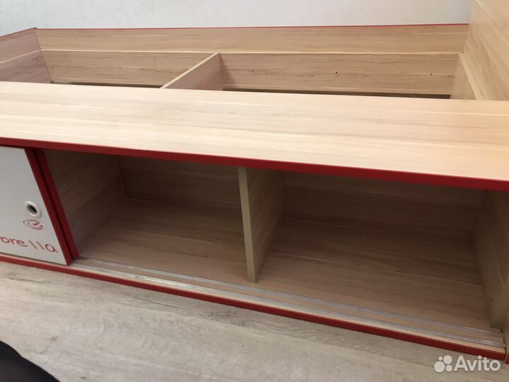 Мебель в детскую комнату