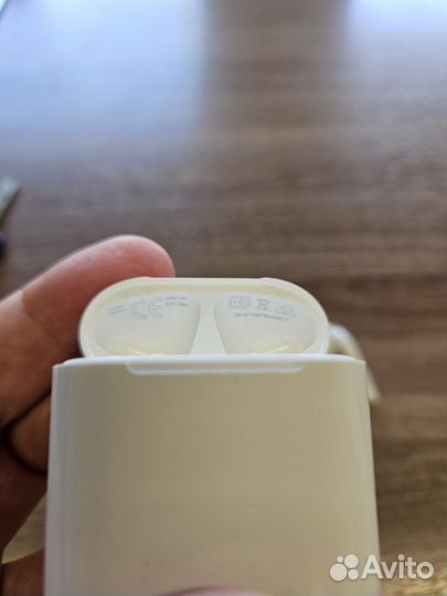 Airpods