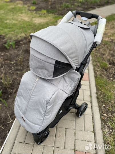 Новая прогулочная коляска babalo 2022 серая