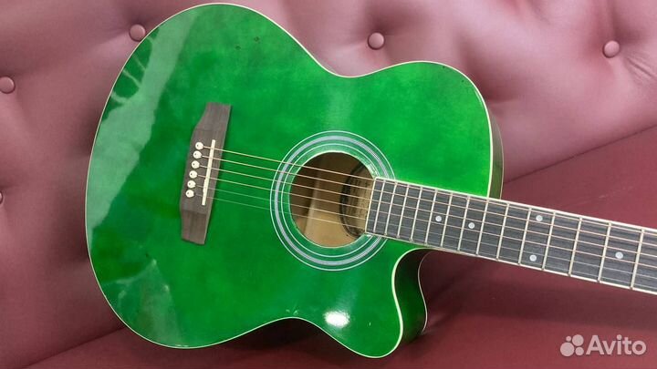 Гитара акустическая новая