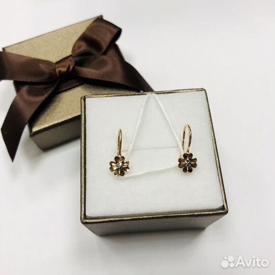 Золотые серьги (33830)