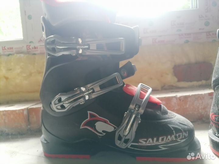 Горнолыж. ботинки 23; 24 и детские 253 ммм по 3500