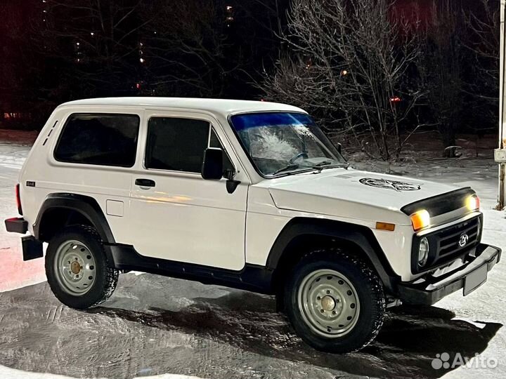 LADA 4x4 (Нива) 1.7 МТ, 1994, 200 000 км