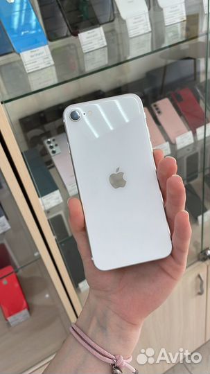 iPhone SE (2020), 128 ГБ