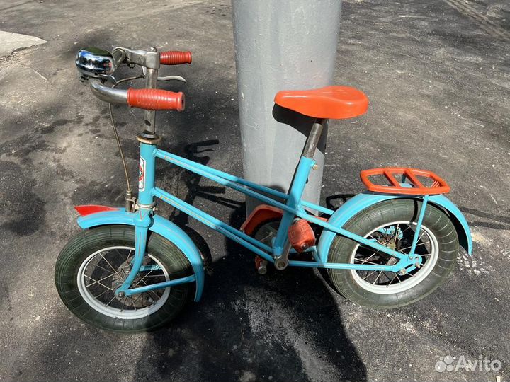 Велосипед бабочка в идеальном состоянии