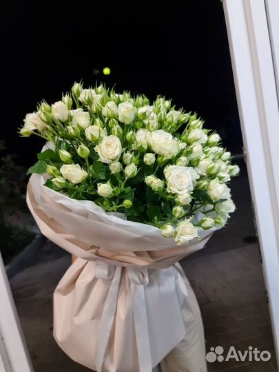 Кустовые розы.розы с доставкой. Букет