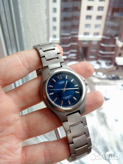 Часы casio titanium