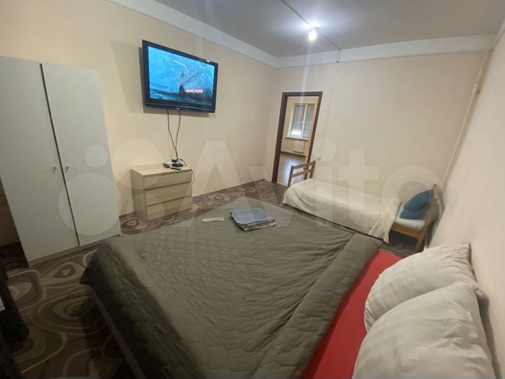 2-к. квартира, 90 м², 2/3 эт.