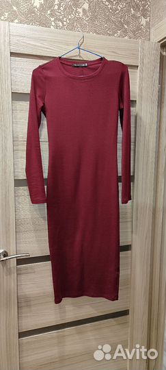 Платье bershka 42-44