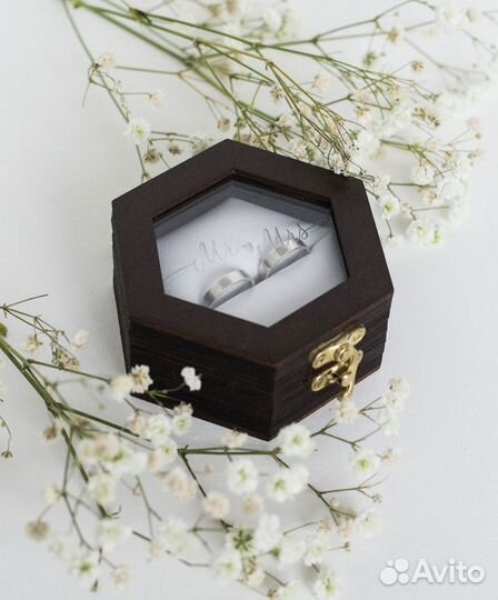 Шкатулка для свадебных колец