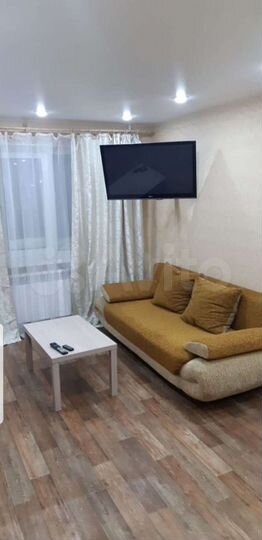 2-к. квартира, 56 м², 2/5 эт.