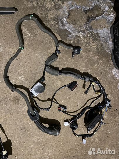 Проводка двери Форд Фокус3 С бескл. доступом